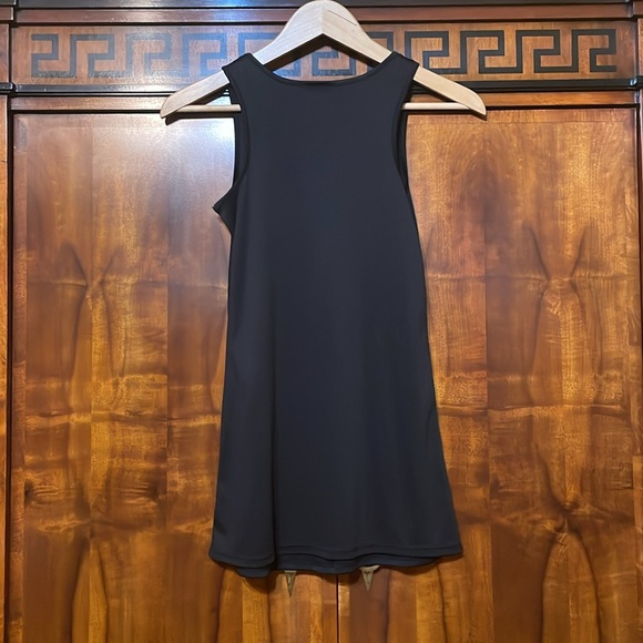 D-Signed Women’s tank top Size Medium (10/12) black pre owned in good condition - Picture 7 of 7